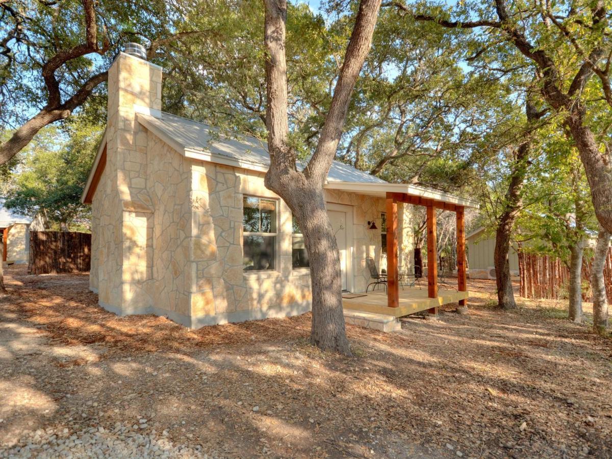 Cabins At Flite Acres - Desert Willow Wimberley Exterior foto